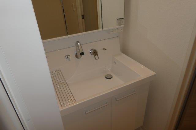 D-room笹沖の独立洗面台|シャンプードレッサー