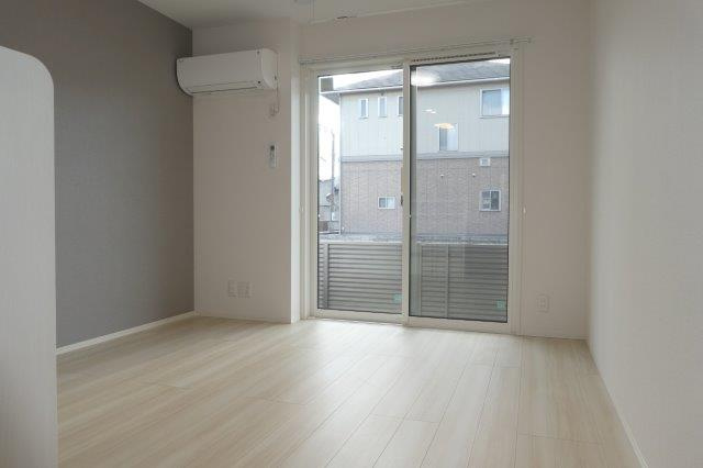 D-room笹沖の居間・リビング