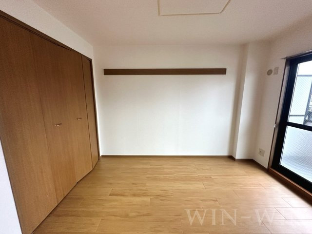 ハイム牛川通の寝室