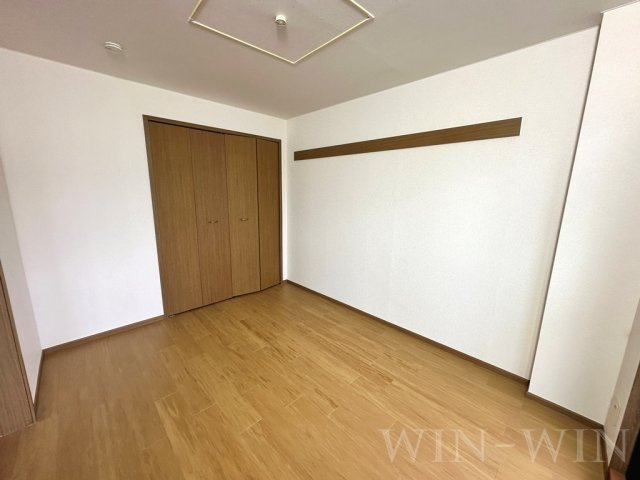 ハイム牛川通の寝室