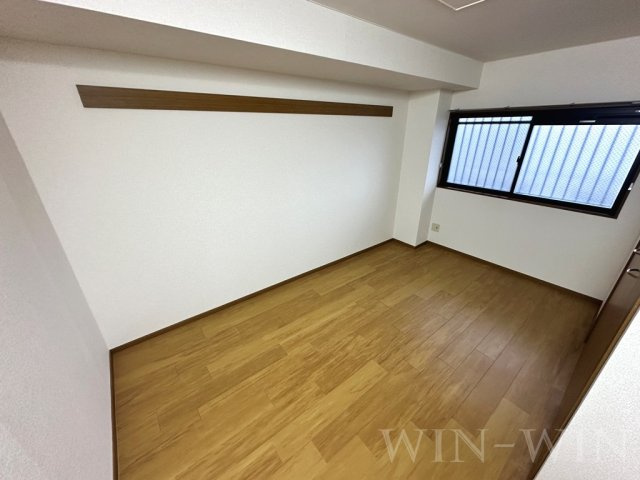 ハイム牛川通の寝室