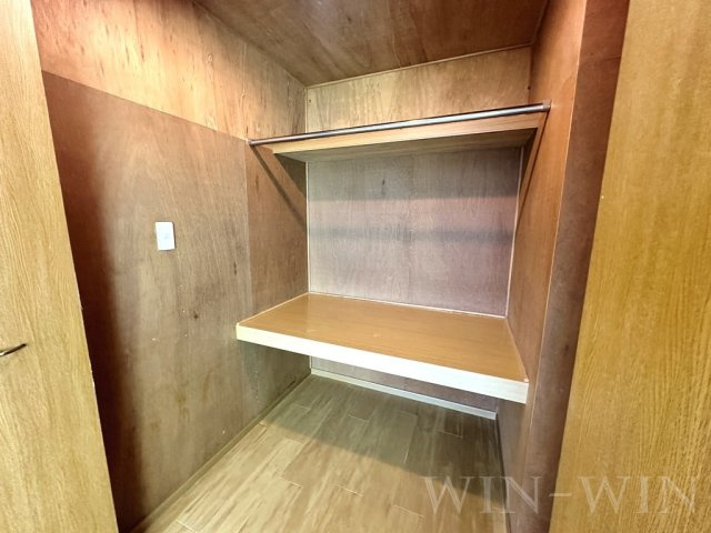 ハイム牛川通の収納