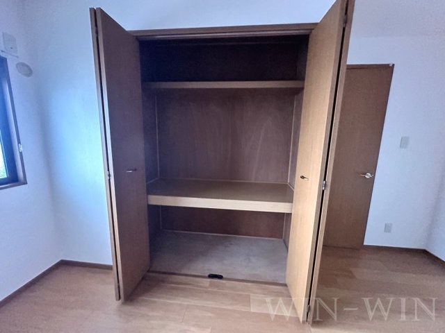 ハイム牛川通の収納