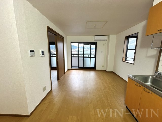 ハイム牛川通の内装