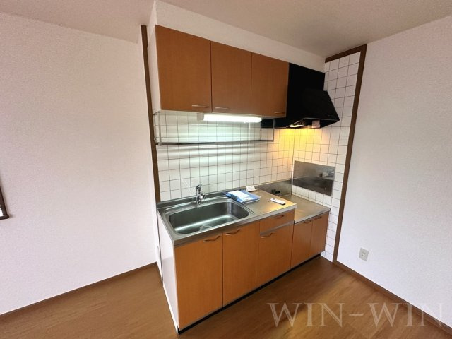 ハイム牛川通のキッチン