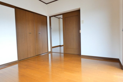 【洋室】 | メゾン・ベルアーム