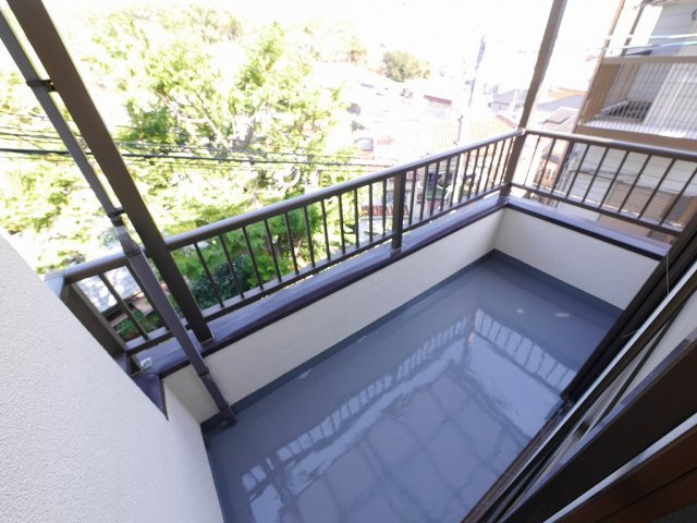 長田区西山町4丁目10-6戸建のバルコニー