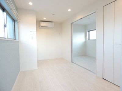 【洋室】 | ザミッドランドアベニュー