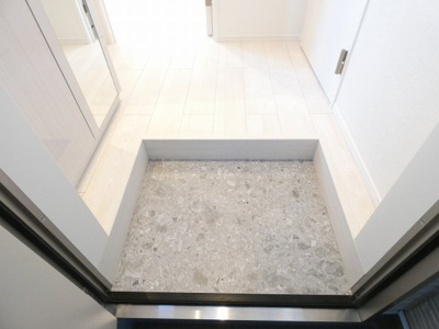 【玄関】 | ザミッドランドアベニュー