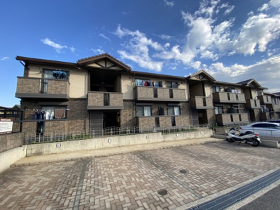 【外観】 | バーンホーフ・サカ