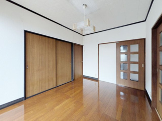 【洋室】 | 塚原住宅 | 東側の洋室です