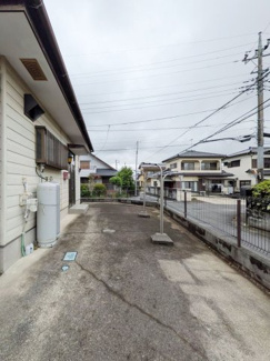 【その他】 | 塚原住宅 | 物干し台付きです
