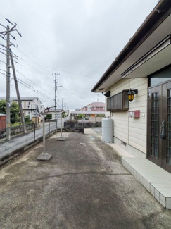 【その他】 | 塚原住宅 | 物干し台付きです