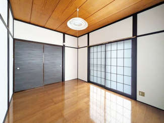 【洋室】 | 塚原住宅 | 西側の洋室です