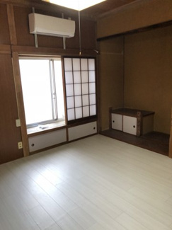 【居間・リビング】 | 若松白田住宅