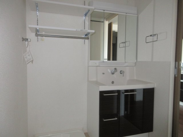 エムライズ大観町の洗面所