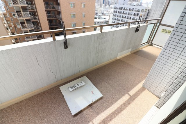 【バルコニー】 | パードレ関目 | バルコニーがあります