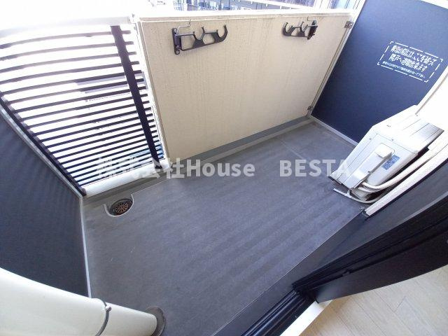 S-RESIDENCE神戸元町のバルコニー
