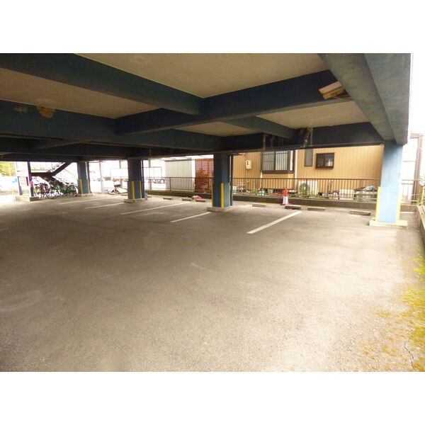 Ksハイツ　　刈谷市の賃貸ならクラスホーム刈谷店の駐車場