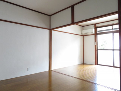 【居間・リビング】 | コーポ谷地