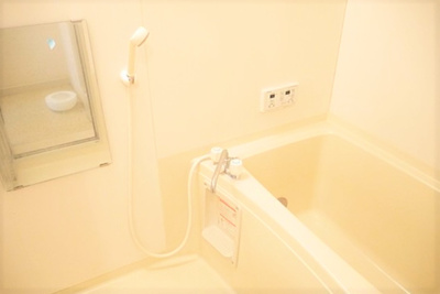 【浴室】 | ルミエール大善寺 | きれいなお風呂です