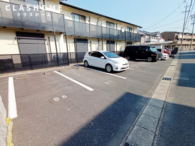 アンプルール リーブル チアフルB　　刈谷市近郊の賃貸はクラスホーム刈谷店の駐車場