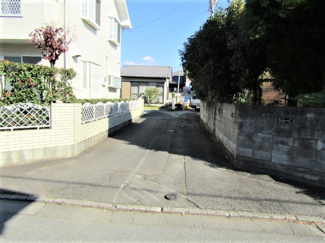 【前面道路含む現地写真】 | 前面道路含む現地写真です