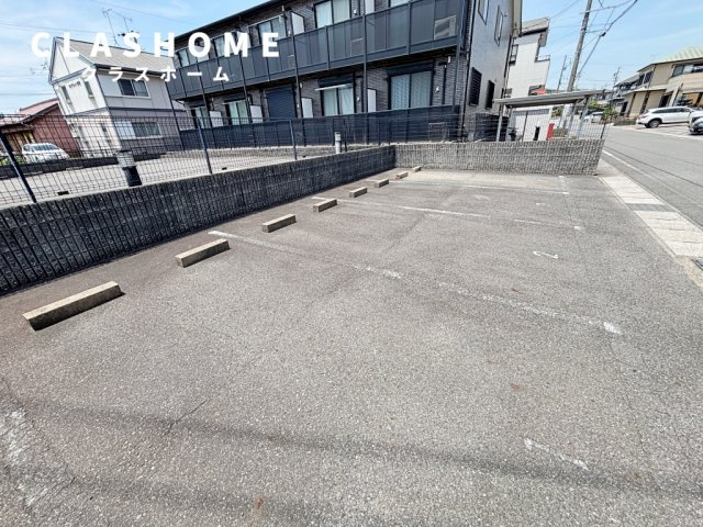 アンプルール リーブル SenⅡ　　刈谷市近郊の賃貸ならクラスホーム刈谷店の駐車場