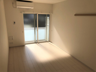 【寝室】 | ブラッケンハイツ