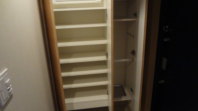 プレシス上野リュクスの内装