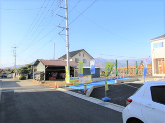 【前面道路含む現地写真】 | 前面道路含む現地写真です
