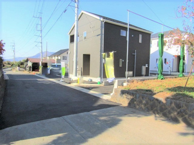 【前面道路含む現地写真】 | クレイドルガーデン笛吹市一宮町竹原田第2 | 前面道路含む現地写真です