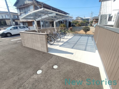【駐車場】 | ミルキー住吉 | 駐車場があるので、車を買う予定の方も安心です