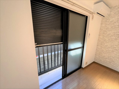 【設備】 | Bフラット | シャッター雨戸