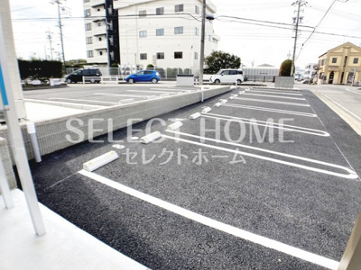 【駐車場】 | セジュール北野 | 駐車場に車を止められます