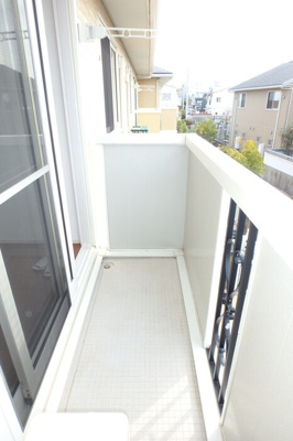 【浴室】 | クウラージュ E棟 | 専用蓋付き♪