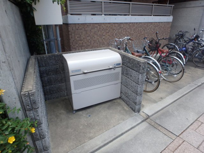 【その他共用部分】 | エスペランス | ゴミ置き場です