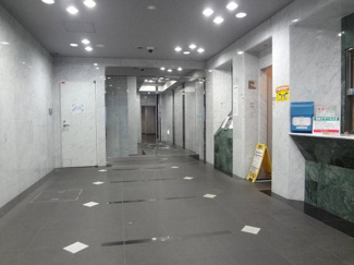 【エントランス】