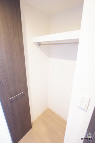 プレサンス新大阪イオリア　仲介手数料無料の収納