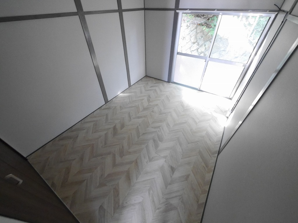 鈴蘭台東町2丁目戸建の寝室