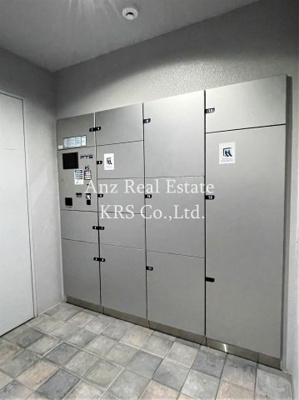 【その他共用部分】 | ルネ南船場フレックスコンフォート | 大切な荷物をお預かり！宅配ボックスが設置されています！