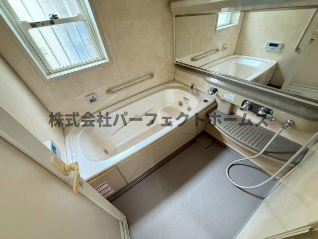 私部西4丁目戸建　賃貸の浴室|日々の暮らしに欠かせないお風呂です