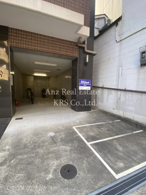 【駐車場】 | ドーム千代崎 | バイク置き場