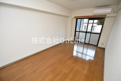 【寝室】 | シャイン・ヒル