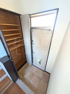 【玄関】 | カーサ・ドマーニＡ