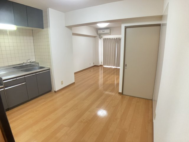 【内装】 | アネックスA