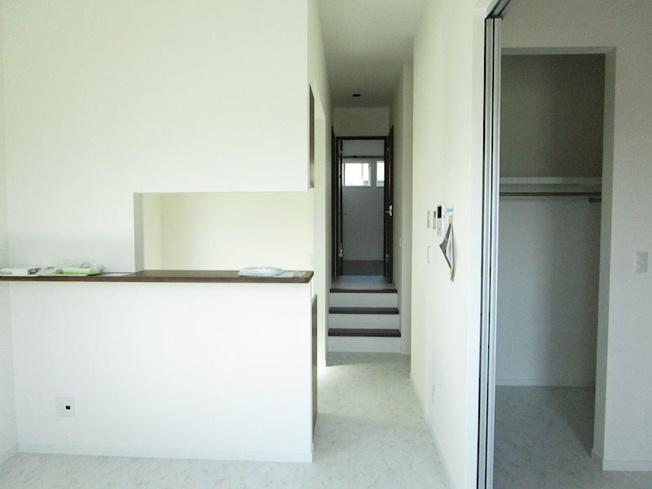 【居間・リビング】 | ＬＩＦＥ　ＢＯＸ　ＭＯＴＯＭＩＹＡ | スキップフロアー