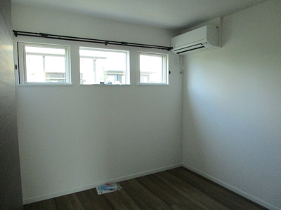 【寝室】 | ＬＩＦＥ　ＢＯＸ　ＭＯＴＯＭＩＹＡ | 落ち着いた色調の寝室です