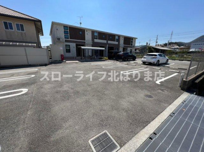 【駐車場】 | ラッフィナートⅡ