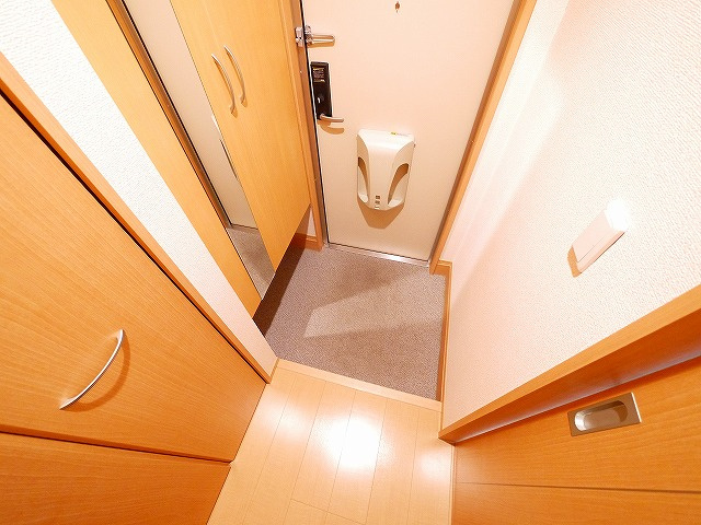 オートルフォワ・パレの玄関|玄関です